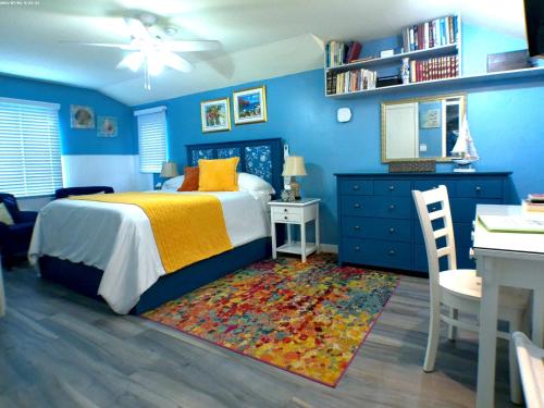 Katil atau katil-katil dalam bilik di Kestrel Best Cable Beach Location Near Beach & Restaurants