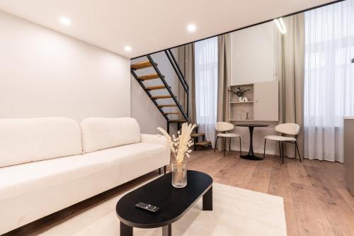 K20 - Boutique Apartments, Best Location, by BQA