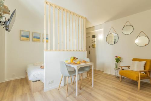 Hyper centre, résové, lave linge, wifi, coin nuit séparé