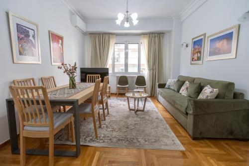 Museum District Apartment