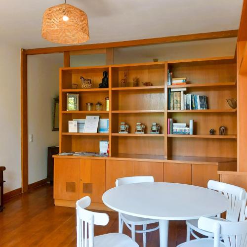 Gambar di galeri bagi Rent4Rest Estoril Beachfront Apartments di Estoril