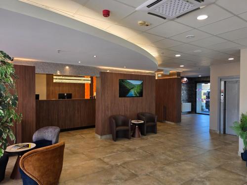 Lobby alebo recepcia v ubytovaní Canada Hotel Budapest