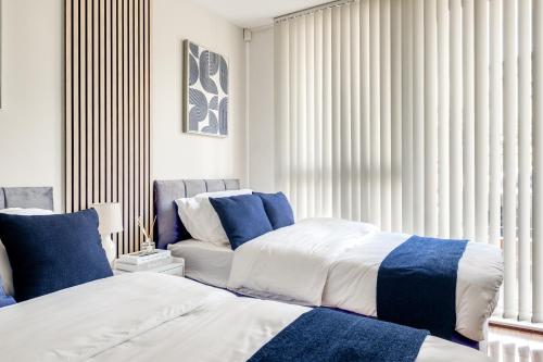 Luxury 2BR Near Bham Central, Parking, Desk & Coffee photo 17