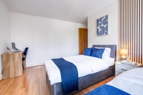 Luxury 2BR Near Bham Central, Parking, Desk & Coffee photo 18