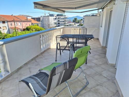 Perica apartment and Perica room with separate entrance