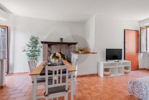 TV o dispositivi per l'intrattenimento presso Aura Apartment