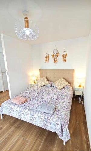 Spacious Martí Apartment