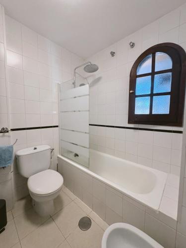 Apartment El Paraiso, 1 Bedroom 300M from the sea