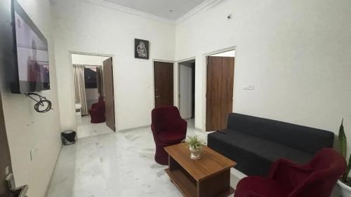 Μια τηλεόραση ή/και κέντρο ψυχαγωγίας στο Udai Villa