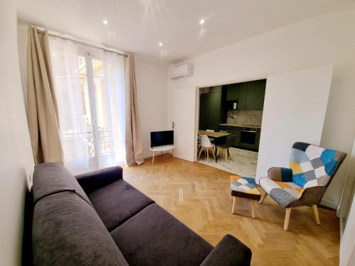Spacious Family Apartment Near Sea - Nice