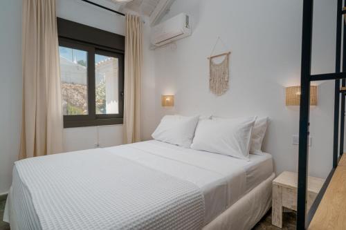 Кровать или кровати в номере MareSole Life By the Sea