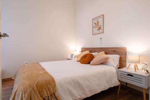 New Renovated - First Line Beach Apartment