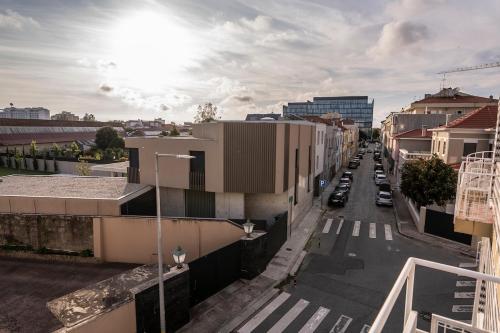 3BR Flat by Casa da Música, Central, Sleeps 6, 2D