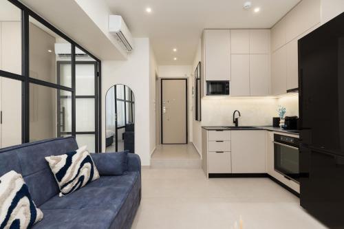 LY Sapphire Suite City Center