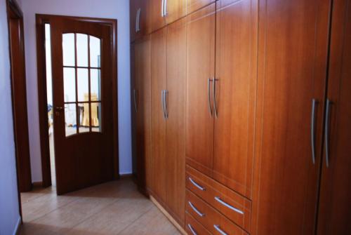 Foto de la galeria de Lily apartment a Polisi i Vogël