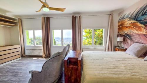Katil atau katil-katil dalam bilik di Exceptional Provencal villa