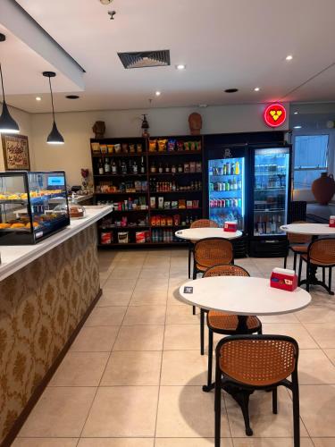 Restaurace v ubytování Barbosa Studios - Bela Cintra