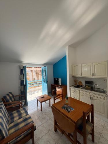 Murdeira V 17 J by RPG Group