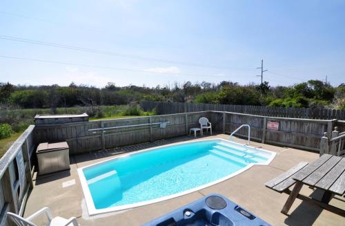 Bazén v ubytování Summer Rental nebo v jeho okolí
