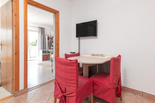 Apartments with parking space Rovinj - 24651