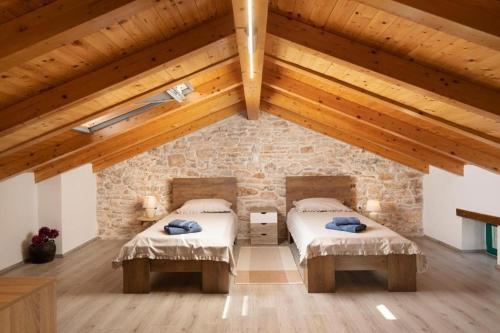 Holiday house with a parking space Valtura, Pula - 24732