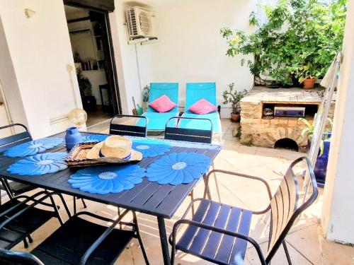 Banyuls-sur-Mer : T3 avec jardin, parking, proche plage et centre-ville - FR-1-309-35