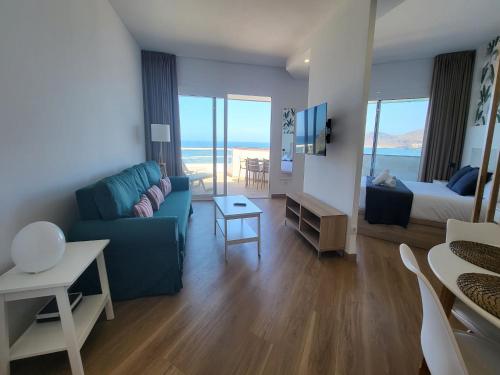 Apartment Las Canteras with Ocean Views