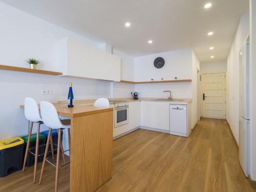 Apartment Las Canteras with Ocean Views