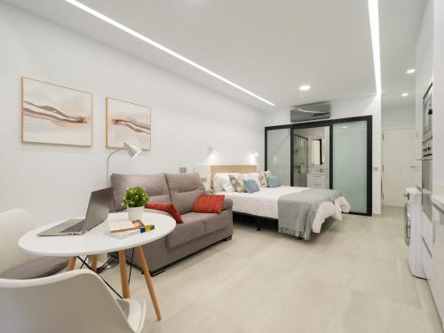 Studio in Las Palmas by Playa de Las Canteras