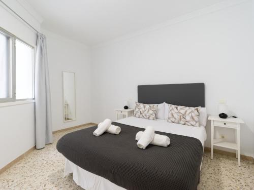 Beachfront Home in Las Palmas near Las Canteras