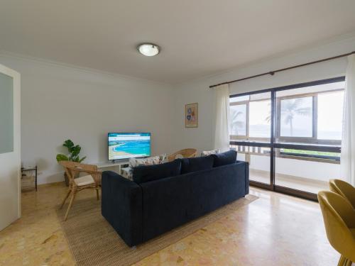 Beachfront Home in Las Palmas near Las Canteras