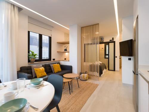 Studio by Playa de Las Canteras Beach