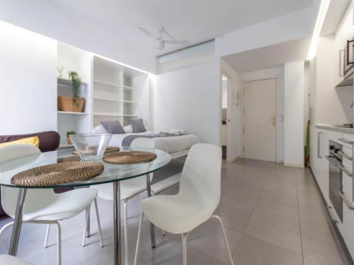 Apartment by Playa de Las Canteras Beach