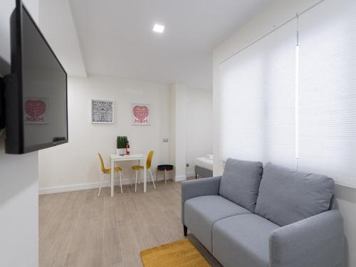 Apartment by Playa de Las Canteras Beach