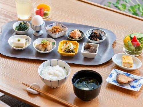 Mâncare la sau în apropiere de acest hotel