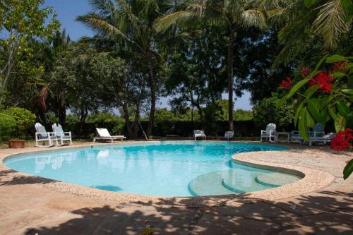 Πισίνα στο ή κοντά στο Diani chandarana apartment