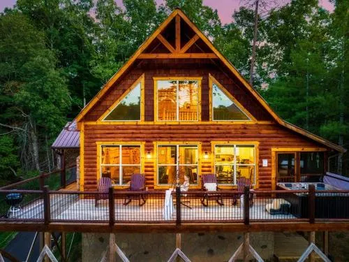 Smokies Sanctuary - Smoky Mtn A-Frame Hot Tub Mountain Views Firepit photo 1