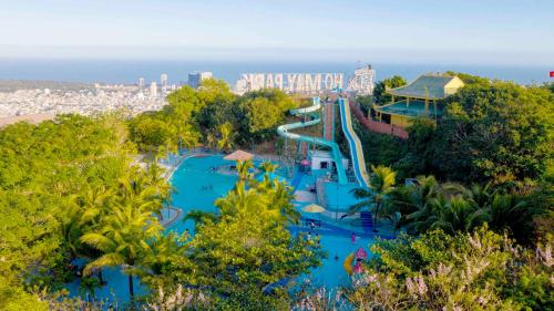Bazén v ubytování HỒ MÂY PARK Vũng Tàu Khách Sạn - Resort nebo v jeho okolí