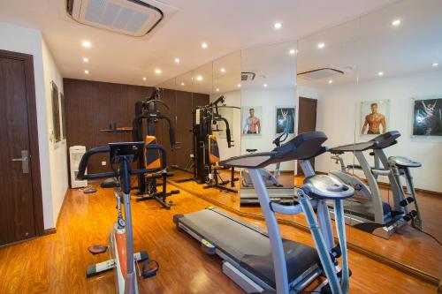 The fitness center and/or fitness facilities at Authentic Hanoi Hotel