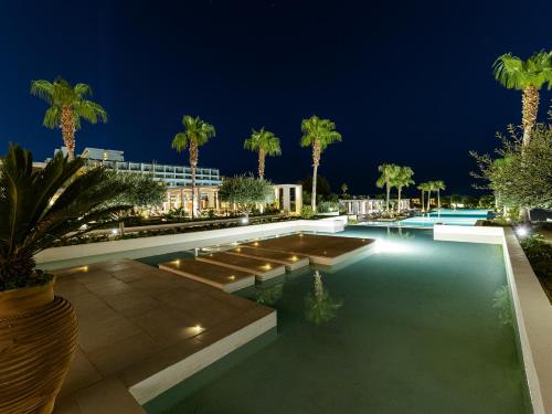 Πισίνα στο ή κοντά στο Grecotel LUXME Dama Dama