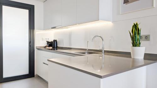 EAGLE TOWER dream apartment