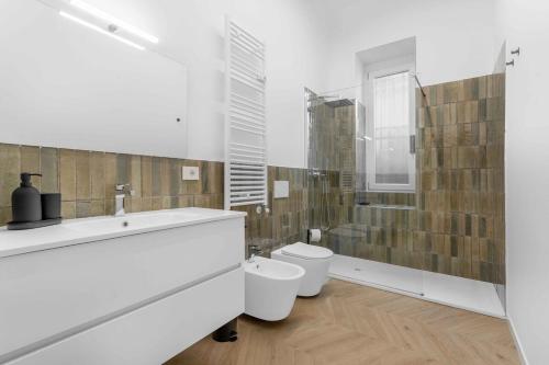 Premium Modern Apartment University