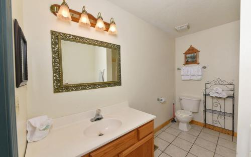 Postel nebo postele na pokoji v ubytování Lorin Aleah