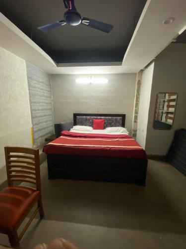 Postel nebo postele na pokoji v ubytování Hotel Shhalom