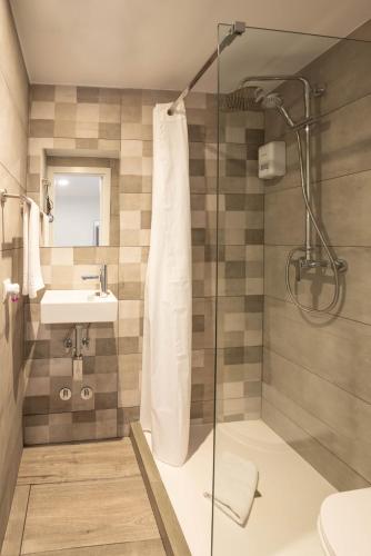 Hostal Costa photo 3