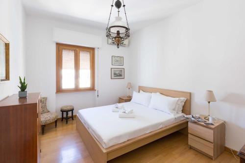 Casa Arezzo - silenzioso trilocale con terrazzino privato - Cale 06