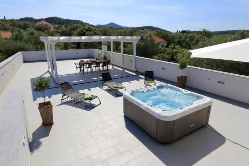 Villa Tea