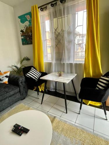 Gallery image of Harry apartment bamburi in Bamburi