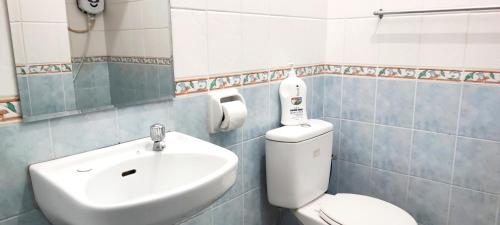 JS Homestay Kuching Sarawakにあるバスルーム