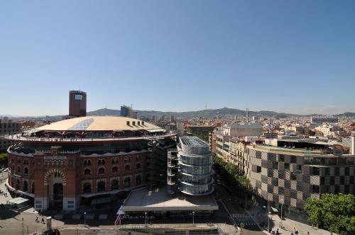 B Hotel photo 36